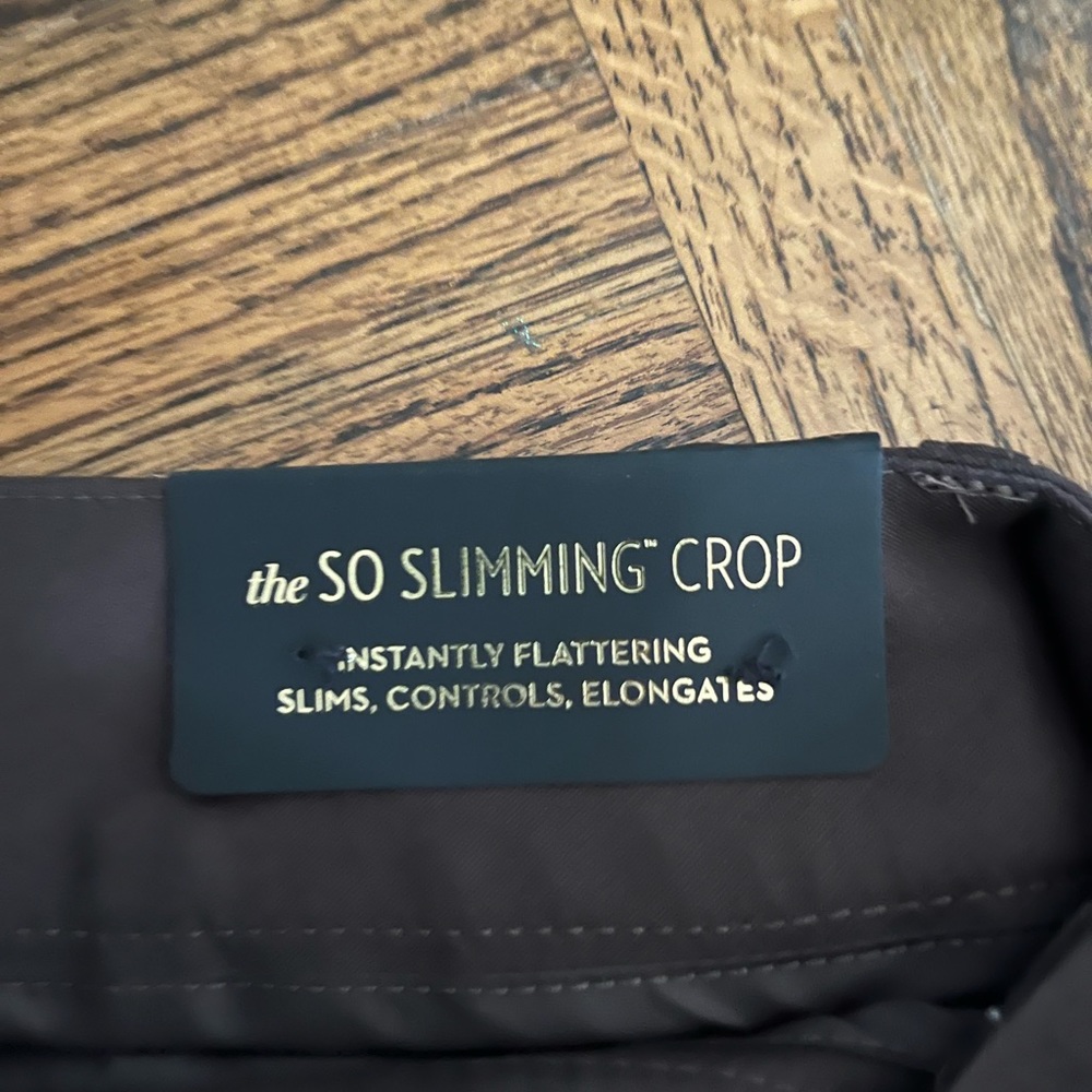 Chico’s So Slimming Brown Crop Pants 2.5 14 NWT - Picture 4 of 4